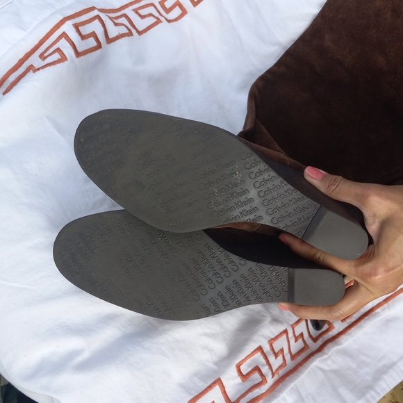 Calvin Klein, 8M, Brown - Picture 9 of 13